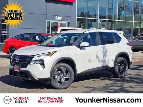 Everest White Pearl Tricoat 2026 Nissan Rogue SV