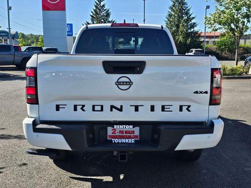 Glacier White 2026 Nissan Frontier SV