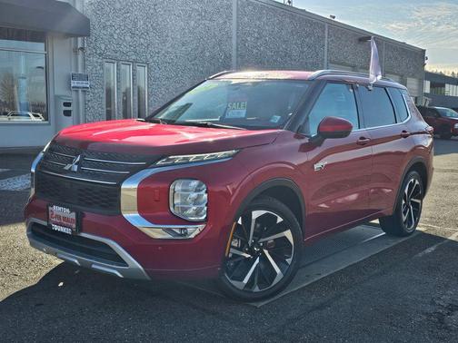 2024 Mitsubishi Outlander PHEV SEL
