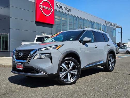 2023 Nissan Rogue SL