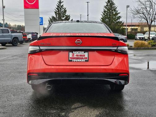 Energetic Ember/Super Black 2026 Nissan Sentra SR