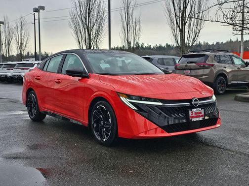 Energetic Ember/Super Black 2026 Nissan Sentra SR