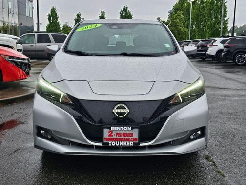 Brilliant Silver Metallic 2024 Nissan Leaf SV PLUS