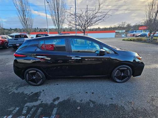 2025 Nissan Leaf SV PLUS