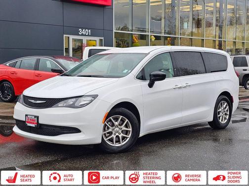 Bright White Clearcoat 2024 Chrysler Voyager LX