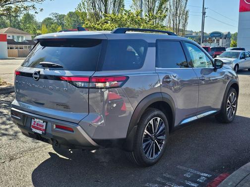Boulder Gray Pearl 2026 Nissan Pathfinder Platinum