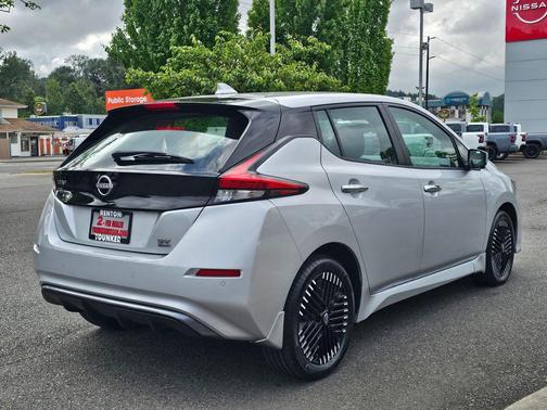 Brilliant Silver Metallic 2024 Nissan Leaf SV PLUS