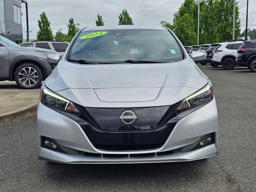 Brilliant Silver Metallic 2024 Nissan Leaf SV PLUS