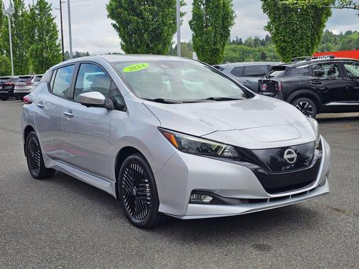Brilliant Silver Metallic 2024 Nissan Leaf SV PLUS