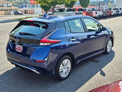 2024 Nissan Leaf S