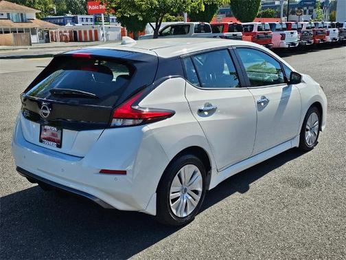 2024 Nissan Leaf S