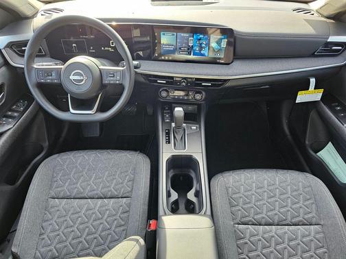 Canyon Bronze Metallic 2026 Nissan Kicks SV