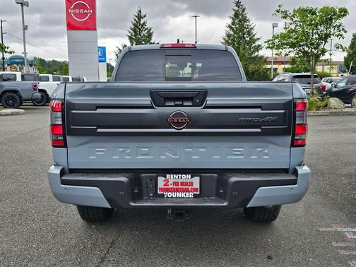 Boulder Gray Pearl 2026 Nissan Frontier PRO-4X