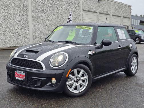 Midnight Black Metallic 2013 MINI Hardtop Cooper S