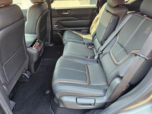 Gun Metallic 2026 Nissan Armada SL