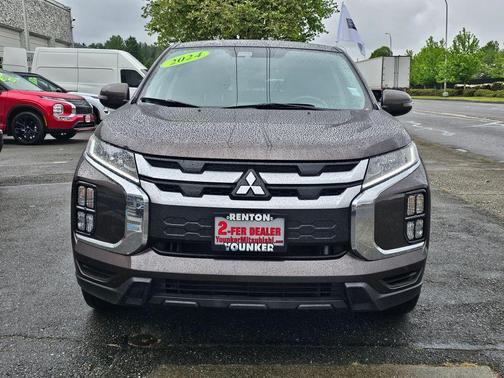 Oak Brown Metallic 2024 Mitsubishi Outlander Sport SE