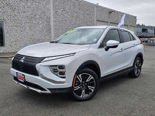 White Diamond 2025 Mitsubishi Eclipse Cross SE