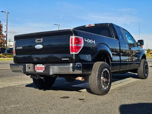 Black 2011 Ford F-150 XLT
