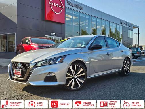 Brilliant Silver Metallic 2022 Nissan Altima SR FWD