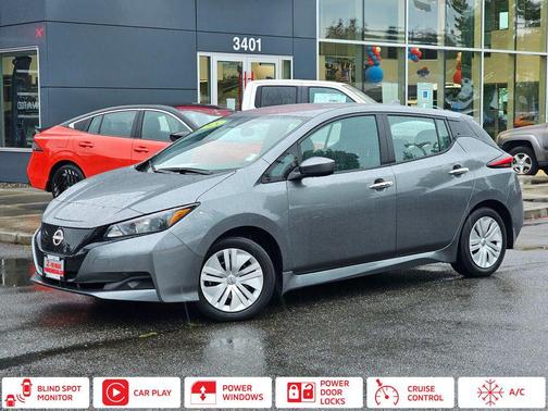 Gun Metallic 2024 Nissan Leaf S