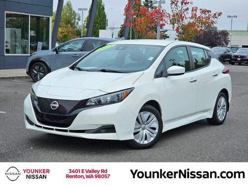 Glacier White 2025 Nissan Leaf S
