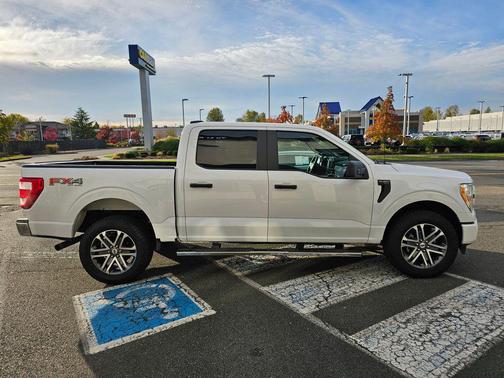 OXFORD WHITE 2021 Ford F-150 XL