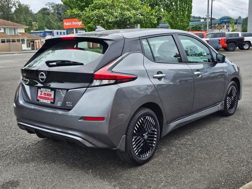 Gun Metallic 2025 Nissan Leaf SV PLUS