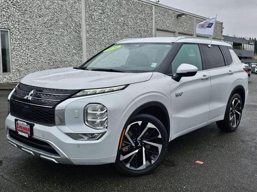 2024 Mitsubishi Outlander PHEV SEL