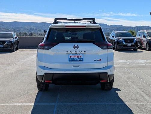Everest White P 2026 Nissan Rogue Rock Creek