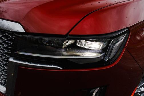 2023 Cadillac Escalade ESV Premium Luxury Platinum