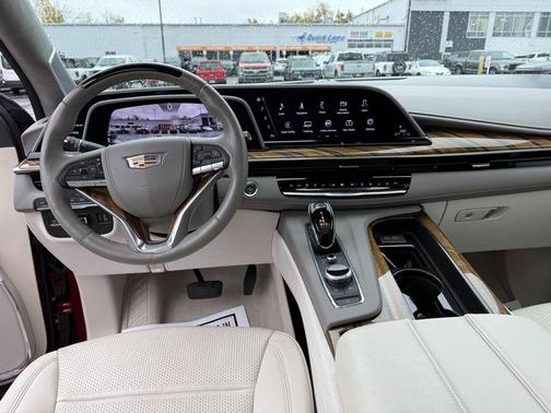 2023 Cadillac Escalade ESV Premium Luxury Platinum