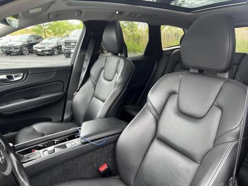 2018 Volvo XC60 T5 Momentum