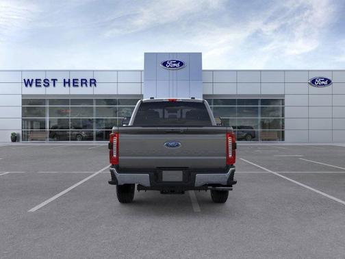 2026 Ford F-350 Lariat