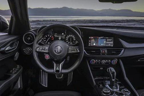 2022 Alfa Romeo Stelvio Ti