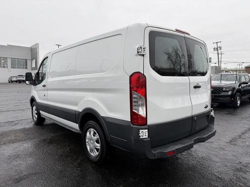 2016 Ford Transit-150 Base