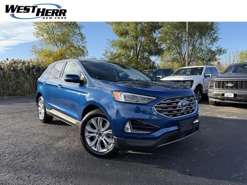 2022 Ford Edge Titanium
