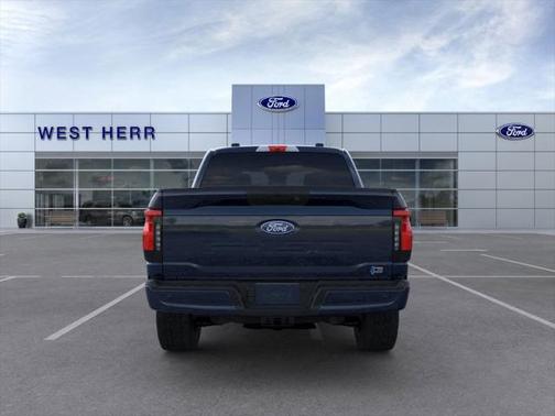 2025 Ford F-150 Lightning XLT