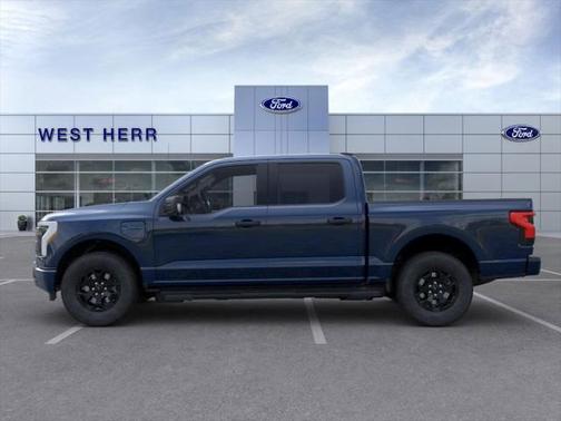 2025 Ford F-150 Lightning XLT