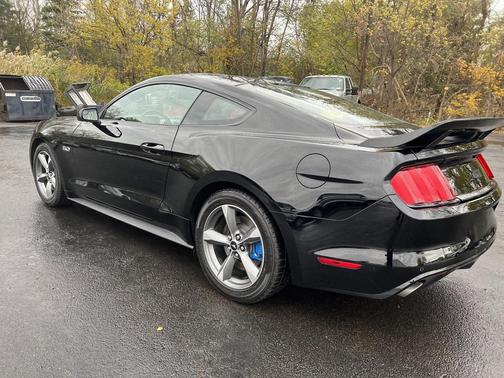 2017 Ford Mustang GT