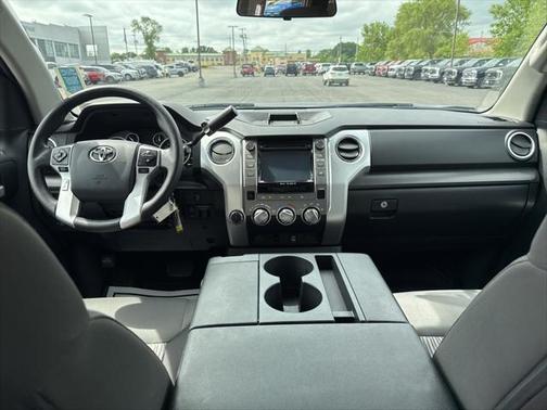 2017 Toyota Tundra SR5