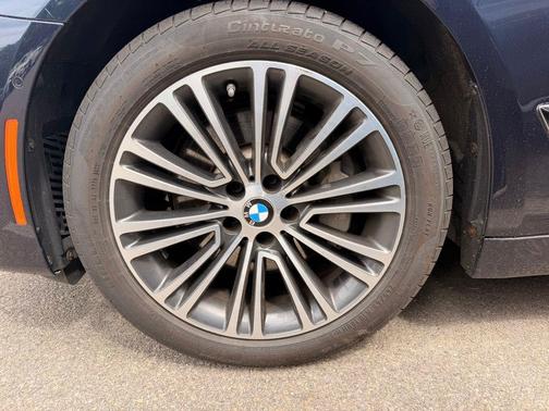 Imperial Blue Metallic 2020 BMW 530 i xDrive
