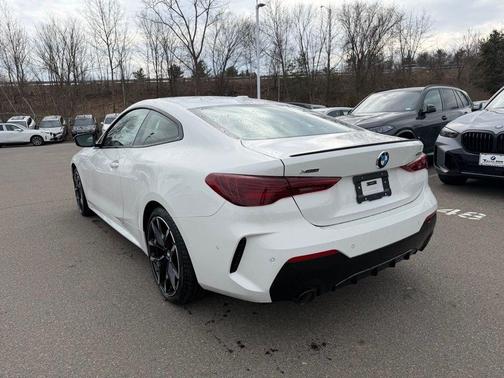 Alpine White 2026 BMW 430 i xDrive