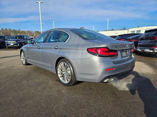Skyscraper Gray Metallic 2023 BMW 530 i xDrive