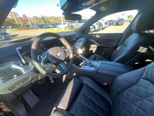 2026 BMW X6 xDrive40i