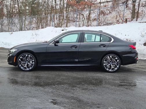 2025 BMW 330 i xDrive