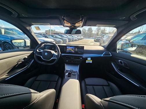 2026 BMW 330 I XDrive NA