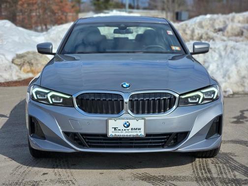 2025 BMW 330 i xDrive