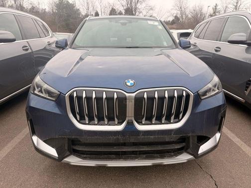 Phytonic Blue Metallic 2025 BMW X1 xDrive28i