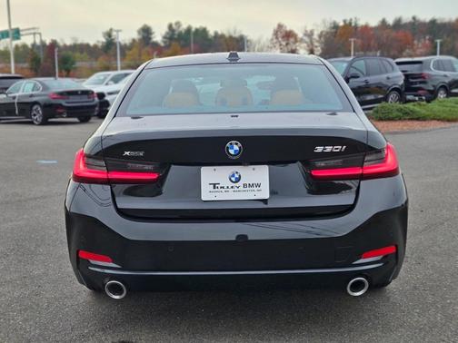 2024 BMW 330 i xDrive