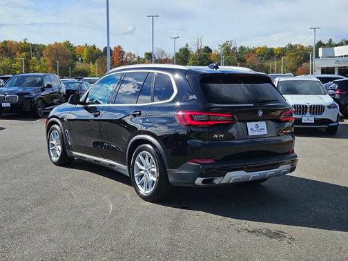 2023 BMW X5 PHEV xDrive45e
